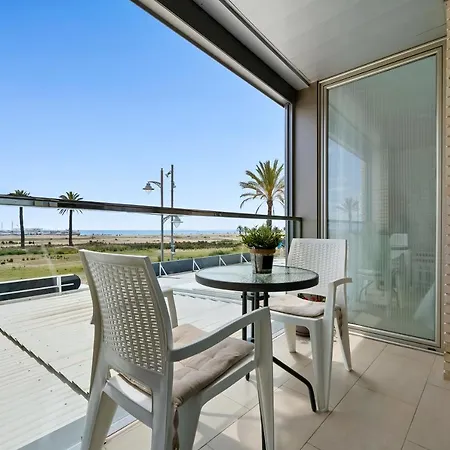 Apartment 1ª Linea De Playa. Apartamento: La Calma Coma-ruga